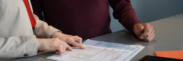 Relecture de formulaires administratifs à traduire, en traduction simple ou traduction jurée en Belgique